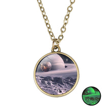 Charger l'image dans la galerie, COLLIER PLANETE DOUBLE FACE LUMINEUSE